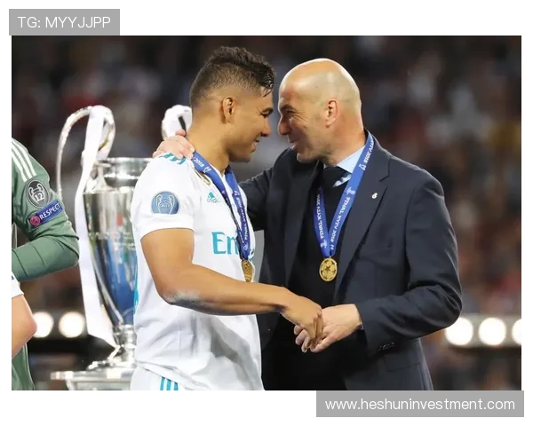 西媒：巴斯克斯虽确认离队仍保持低调 在告别仪式中未露声色